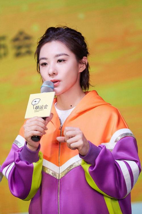 刘璇爆料女足视频播放,揭秘视频播放背后的故事 第1张 刘璇爆料女足视频播放,揭秘视频播放背后的故事 第1张